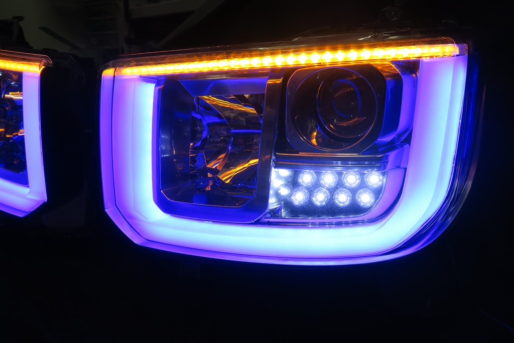 LA700S ウェイク LED シーケンシャルウインカー ヘッドライト加工