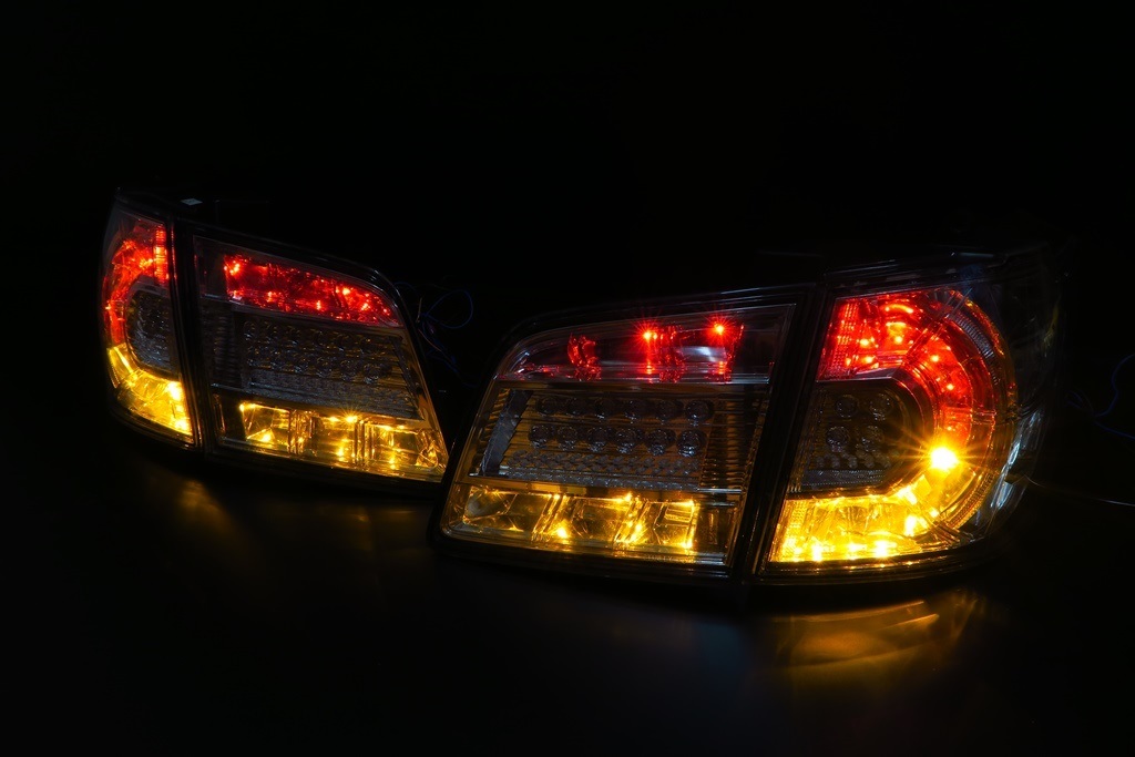 LY3P MPV LED加工 シーケンシャルウインカー テールランプ
